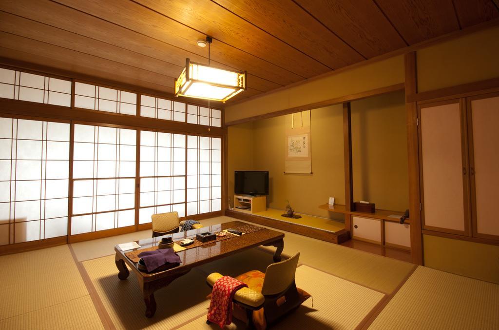 Hotel Fujinoyu Macumoto Pokoj fotografie