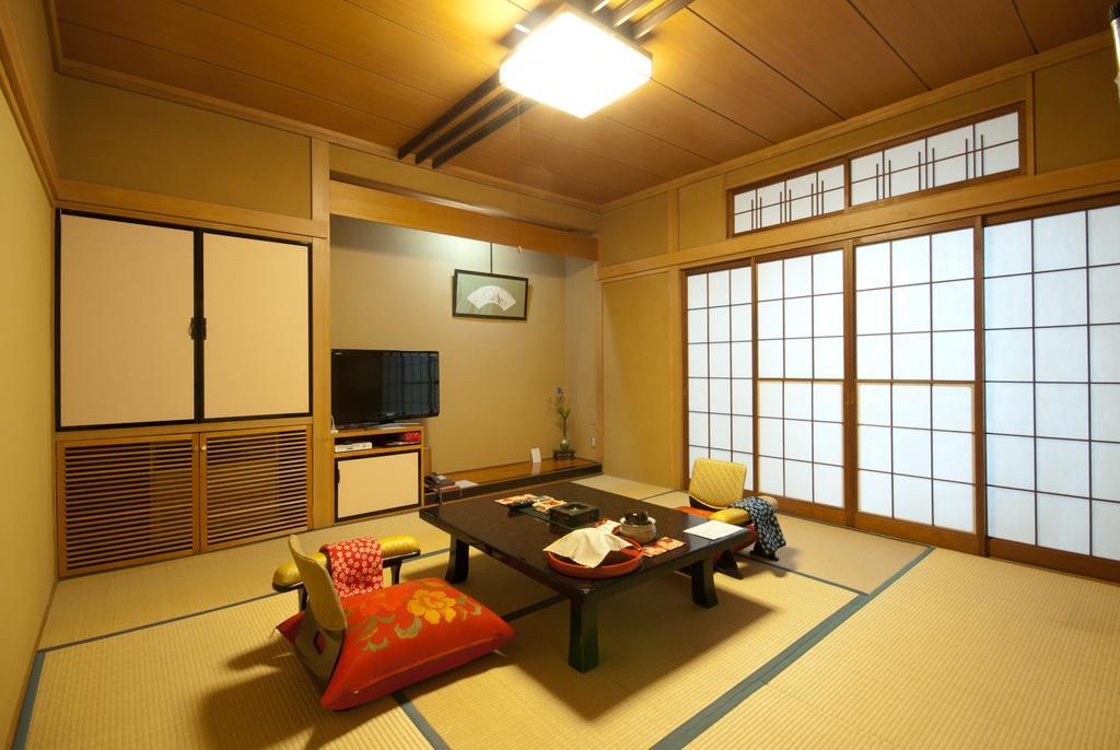 Hotel Fujinoyu Macumoto Pokoj fotografie